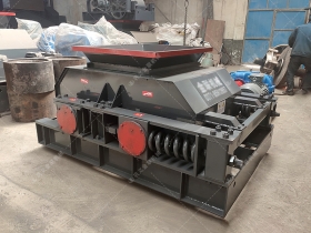 2PGC600X900雙齒輥午夜宅男视频發往青海破鎳礦