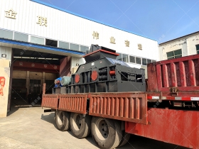 1208型直連式半自動對輥宅男APP在线下载發貨 